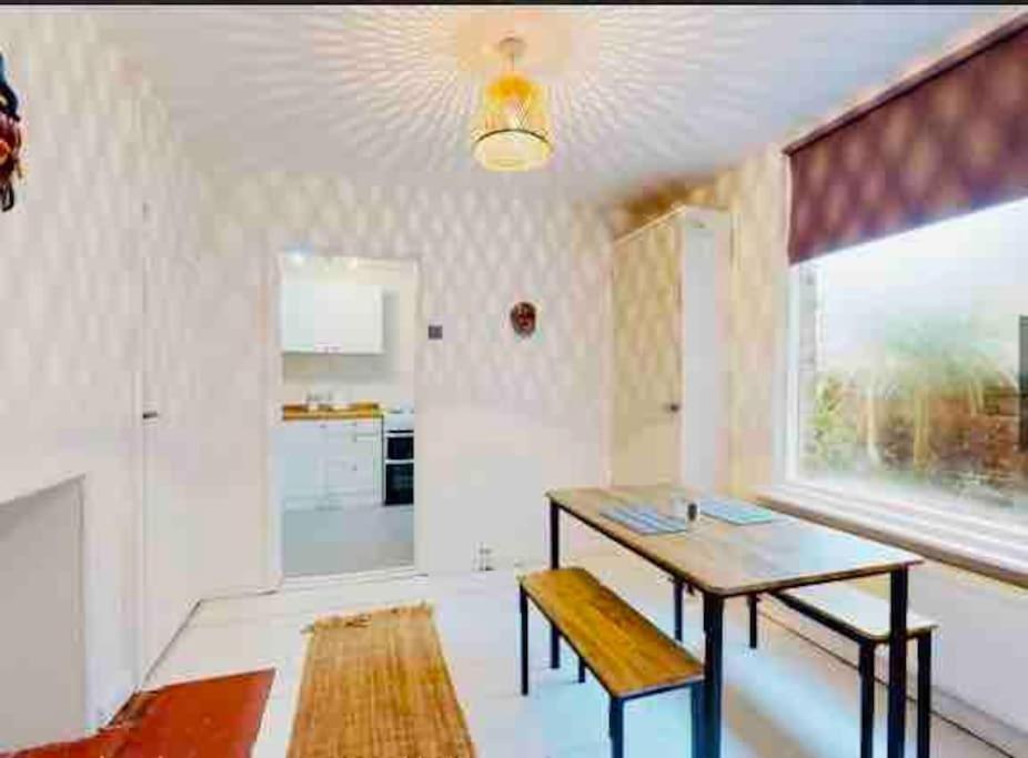 Seaside Flat In The Heart Of Herne Bay Exterior photo